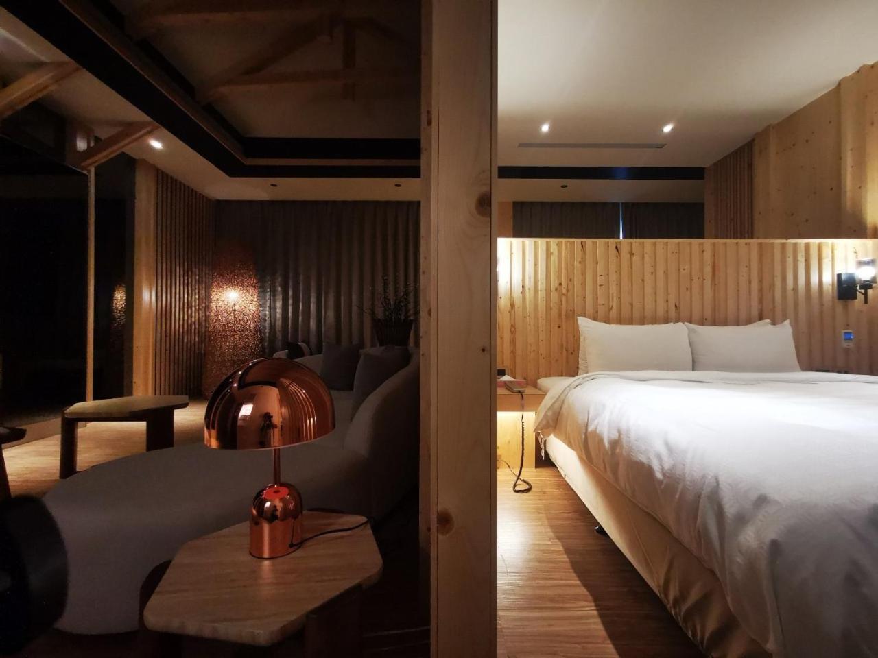 גאושיונג Seasons Boutique Motel מראה חיצוני תמונה
