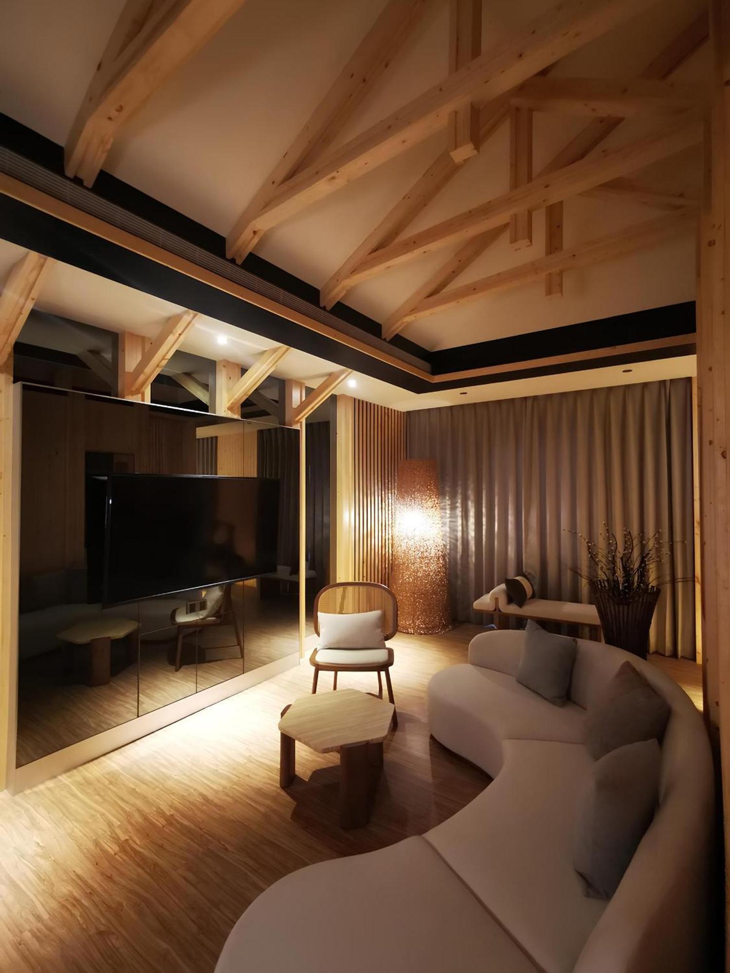 גאושיונג Seasons Boutique Motel מראה חיצוני תמונה