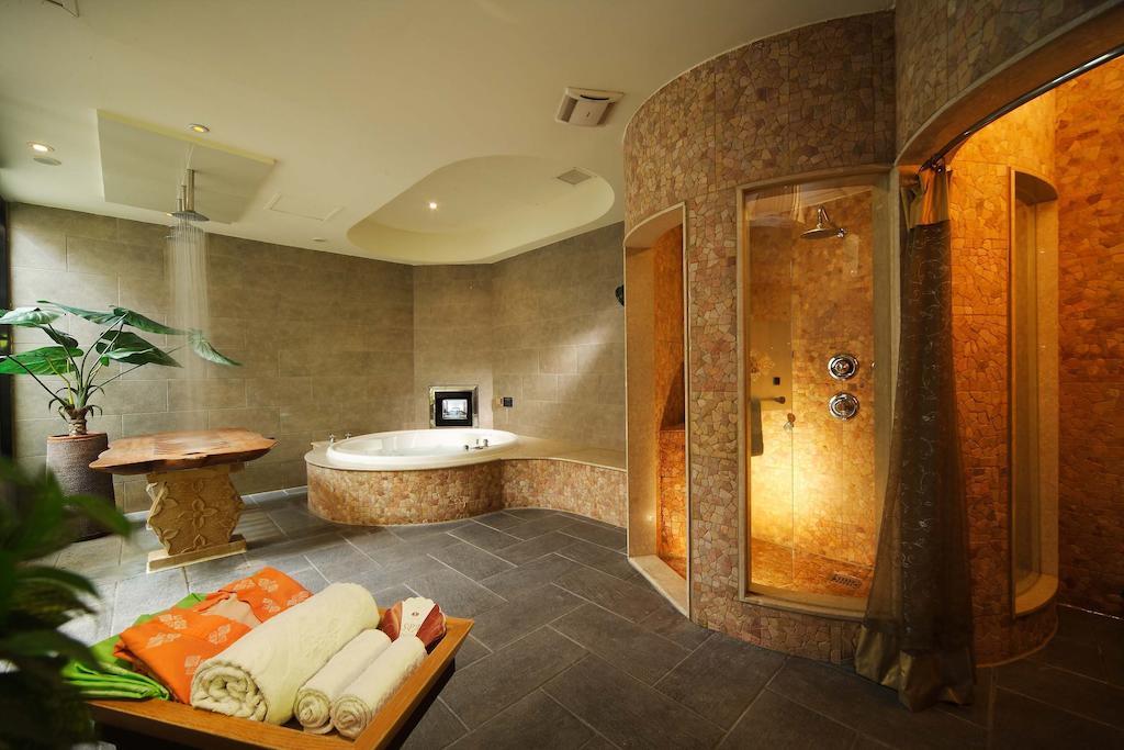 גאושיונג Seasons Boutique Motel חדר תמונה